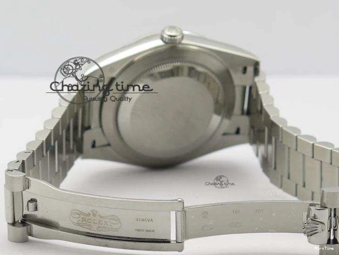 MiroTime 0424 Stretchable DayDate 40mm BP-Maker 228206 SS Green Roman Dial (Fluted Bezel) On SS Bracelet ETA 3904